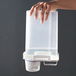 Wholesale Plastic Dry Food Keep Fresh Cereal Storage Box Container With Lid