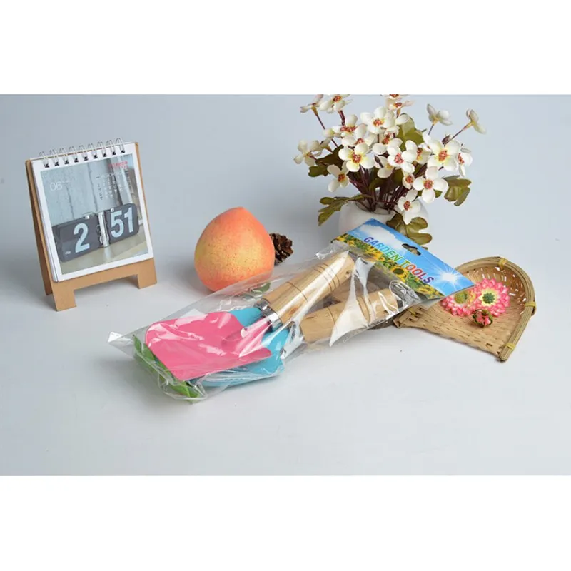 Russia Market  colorful safe kid mini toys garden beach sand scoop kids trowel shovel tool set with wooden handle