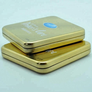 square cigarette mint tin can packaging with hinged lid