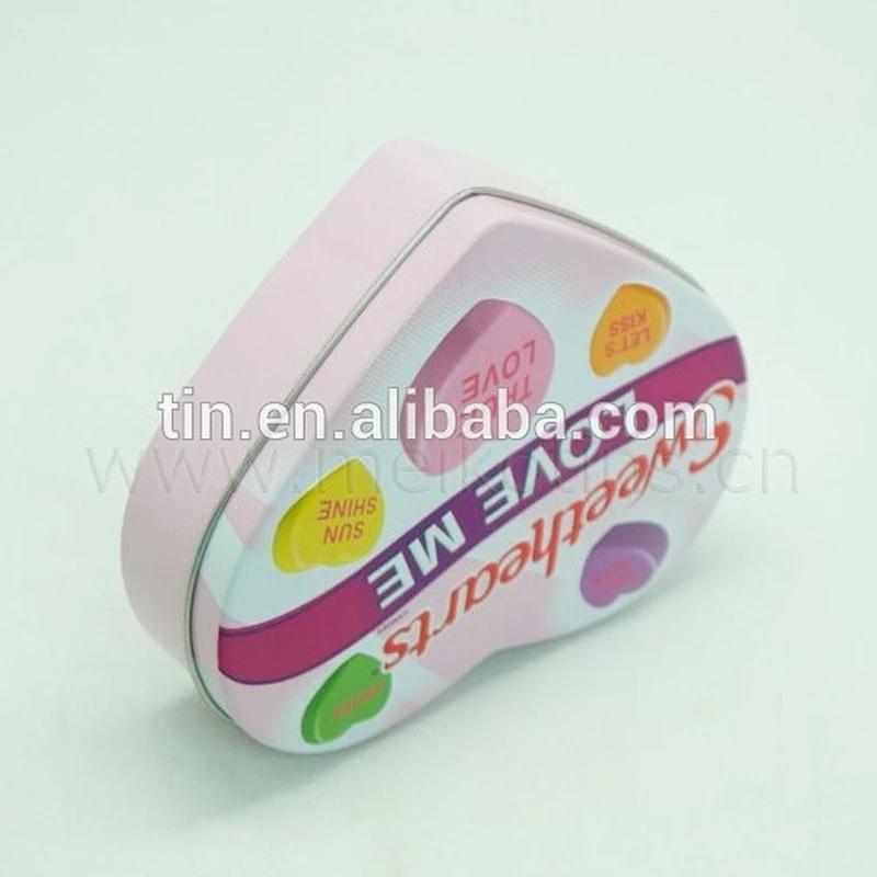 Custom New Year's confectionery sweet packaging tin box in the shape of heart