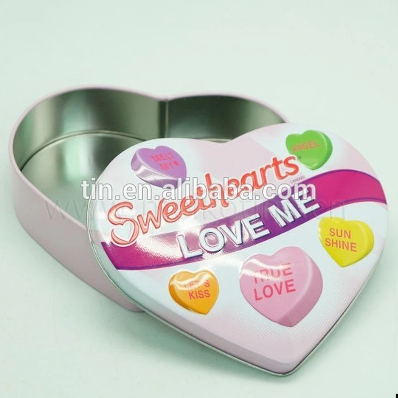 Custom New Year's confectionery sweet packaging tin box in the shape of heart