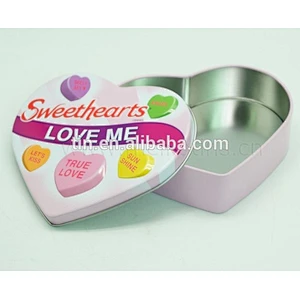 Custom New Year's confectionery sweet packaging tin box in the shape of heart