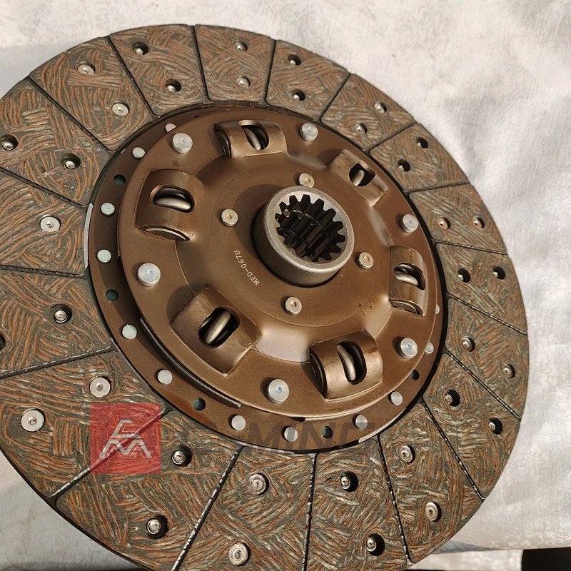 CLUTCH DISC  300*190*14  For MITSUBISHI  MFD-067U/ME521811/ME521019/ME521043/ME521805/ME521813/ME510691    4D360AT2