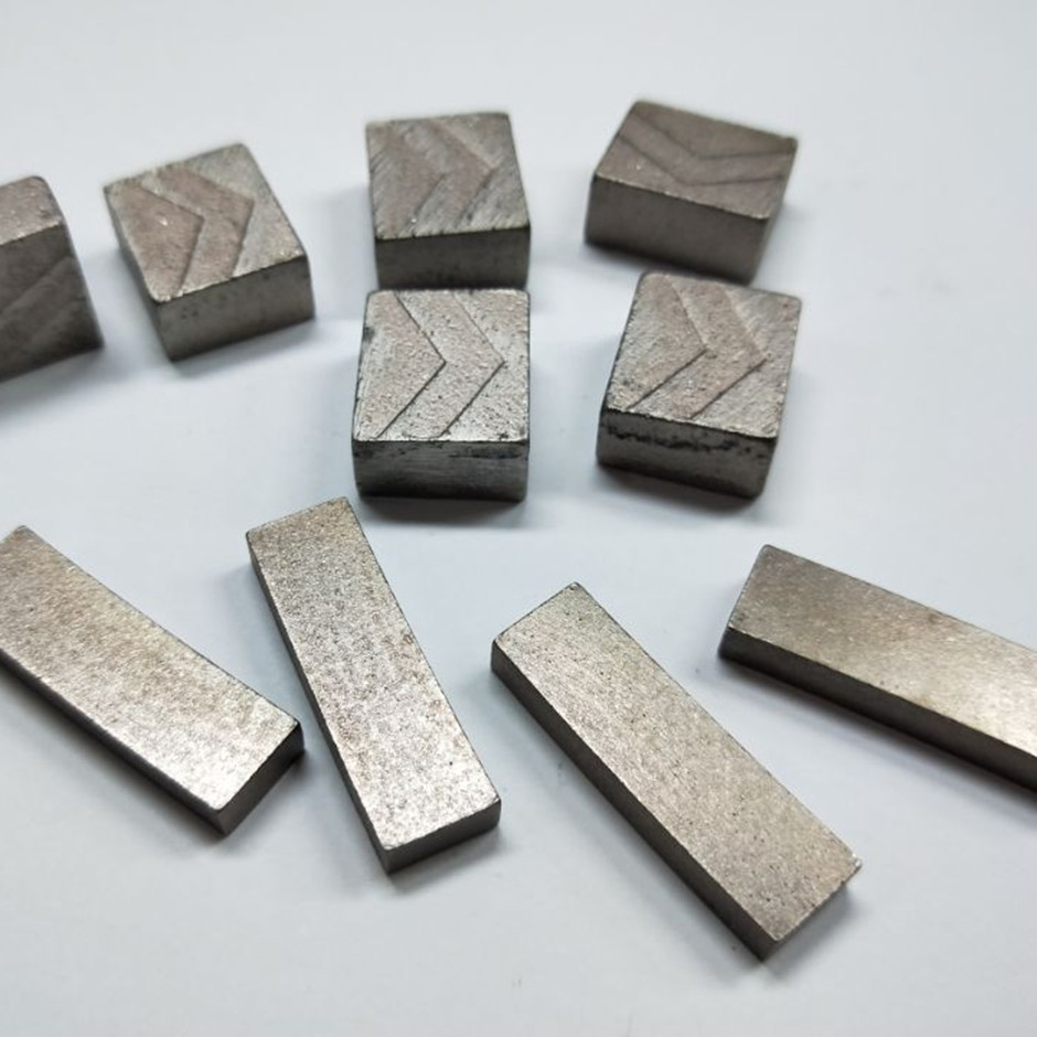 How to improve the sharpness and wear resistance of diamond segment