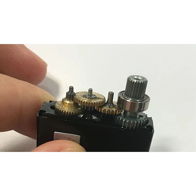 Slim Plastic Case Metal Gear Digital Wing Servo Instead of HS-5125MG