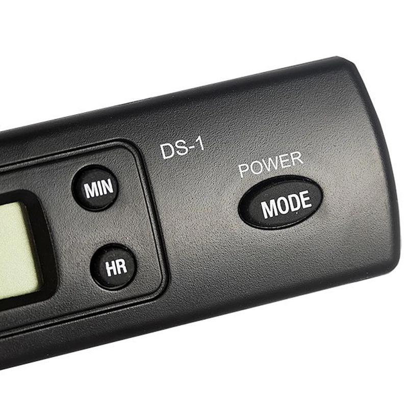 DS-1 digital display car clock thermometer water inside and outside thermometer refrigerator instrument clock thermometer DS-1