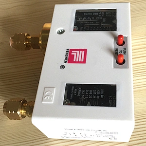 Automatic Pressure Controller PC Series Pressure Switches for Refrigeration Air compressor Pressure range 0.5~3Mpa