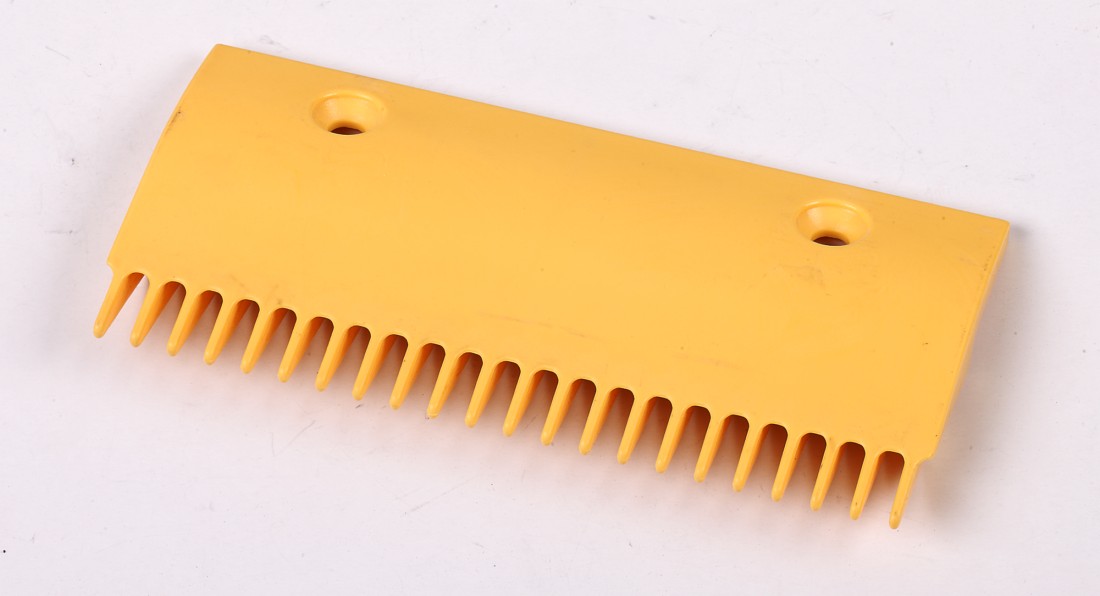 Plastic Comb Plate
