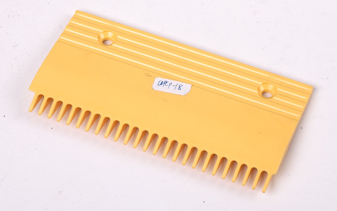 Plastic Comb Plate