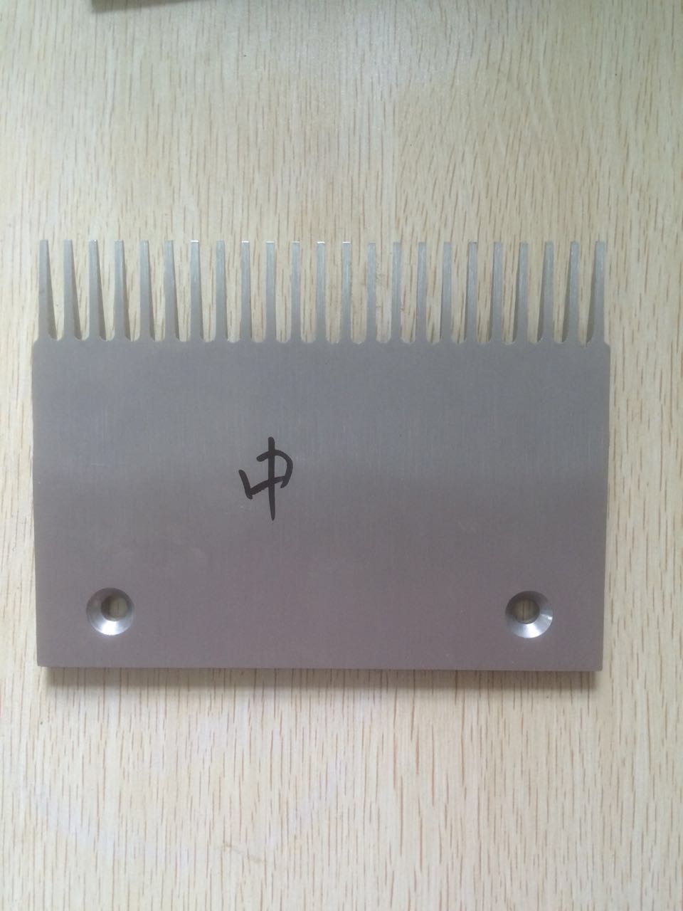 Aluminum Comb Plate