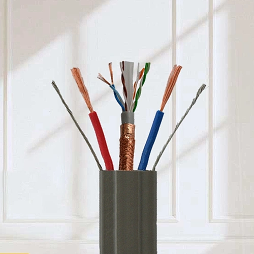 Elevator traveling cable