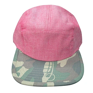 simple 5 panel camp snapback hat with camouflage visor