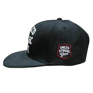 Applique embroidery snapback hat