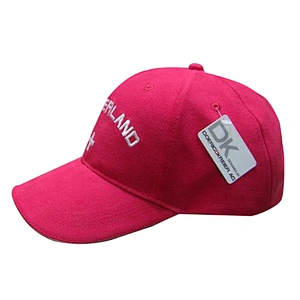 sports caps with piping and sandwich