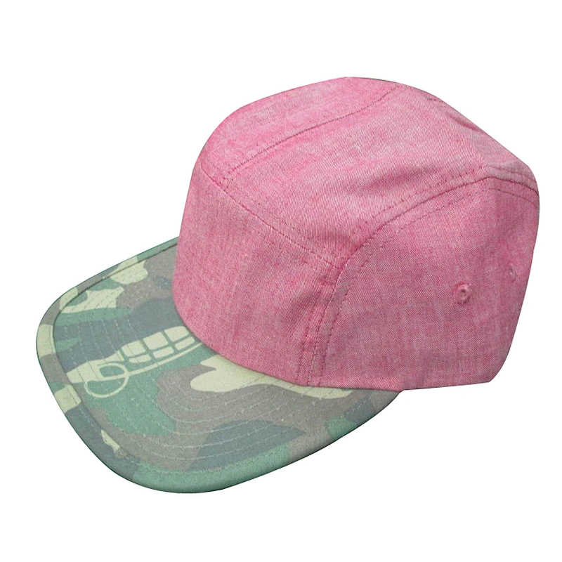 simple 5 panel camp snapback hat with camouflage visor