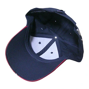 fashion ball marker in plain sports hat with sandwich