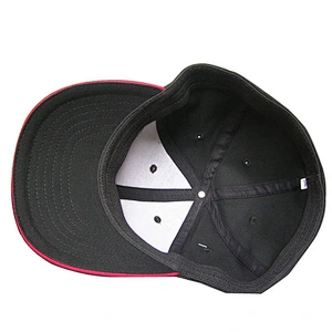 fitted baseball hat with piping