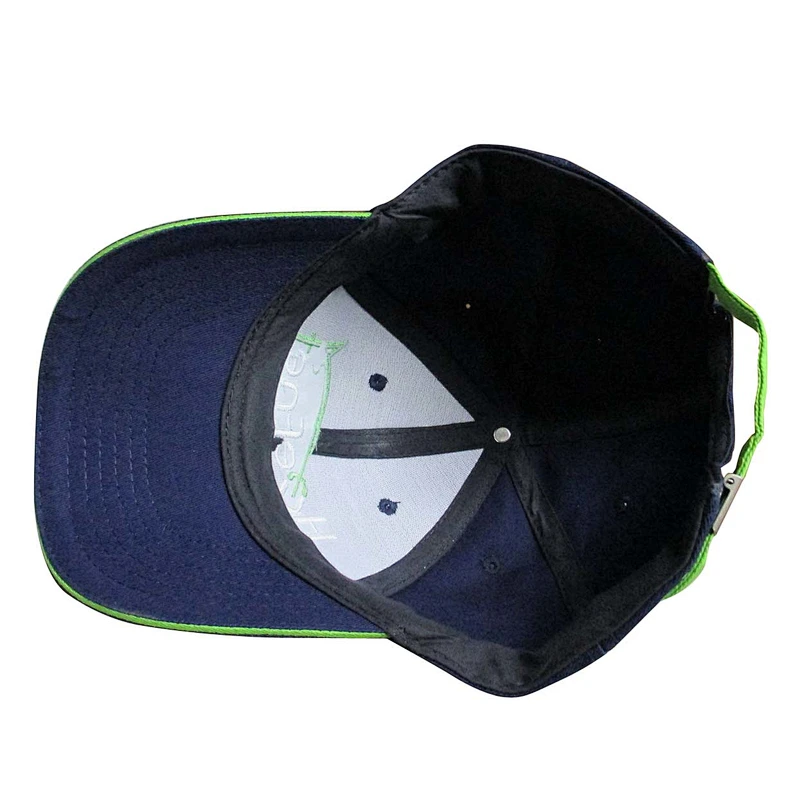 sports cap with customize logo and rubber badge