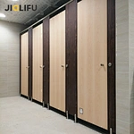 The Search for the Right Toilet Partition Supplier