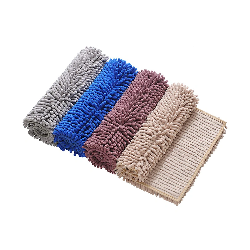 Brand-new microfiber chenille bath mat for non-slip and water absorption for tub