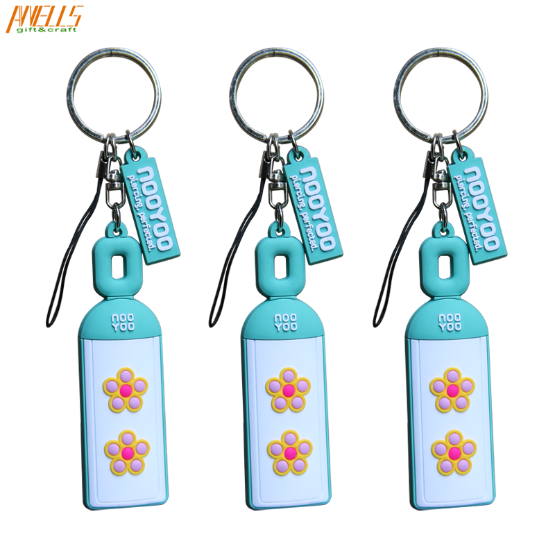 Wholesale Custom 2D PVC Rubber Keychain Zip puller Rubber Keychain