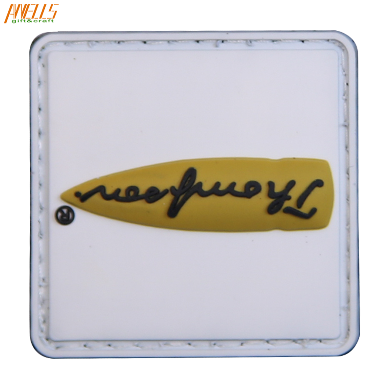Small Size High Quality 2D Simple Logo PVC Badges Custom Rubber Patch