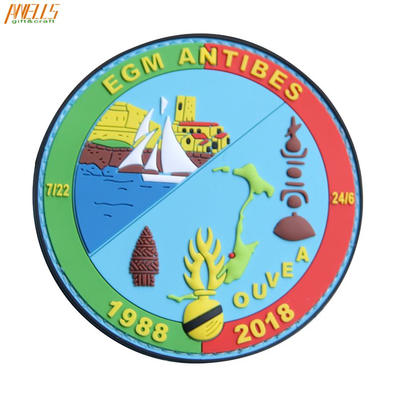 3D Logo Custom PVC Circle Patch With Hook And Loop PVC Custom Rubber Patches For Clothing