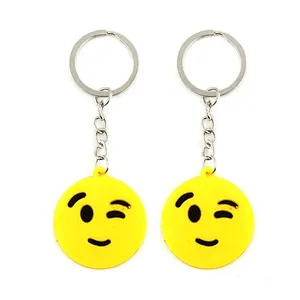 High Quality Smile Tongue Plastic Keychain Soft Pvc Keychain Custom Keychain