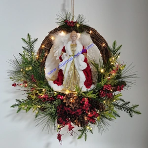 40cm  Angel standing in the garland with lamp