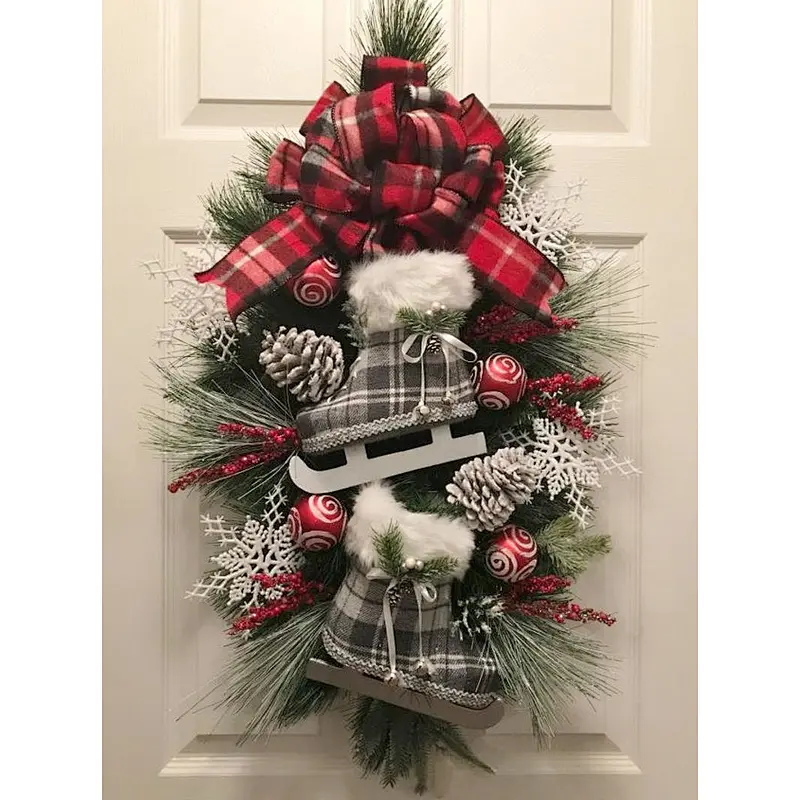 COUNTRY CHRISTMAS ICE SKATES HAND CARVED FRAME DOOR WREATH HANGER RED PLAID UNIK 20*20cm