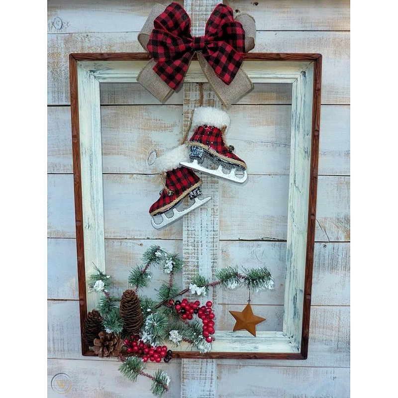 COUNTRY CHRISTMAS ICE SKATES HAND CARVED FRAME DOOR WREATH HANGER RED PLAID UNIK 20*20cm