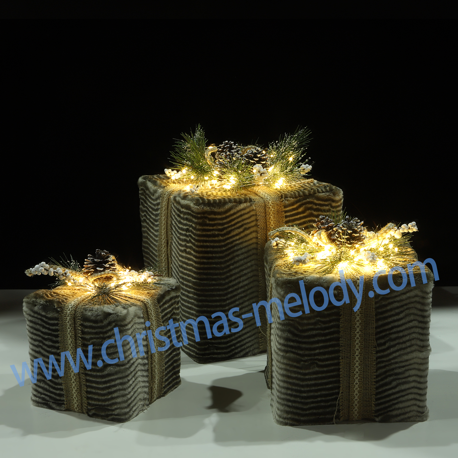 20*20*25CM Gift box with lamp,one set three pieces