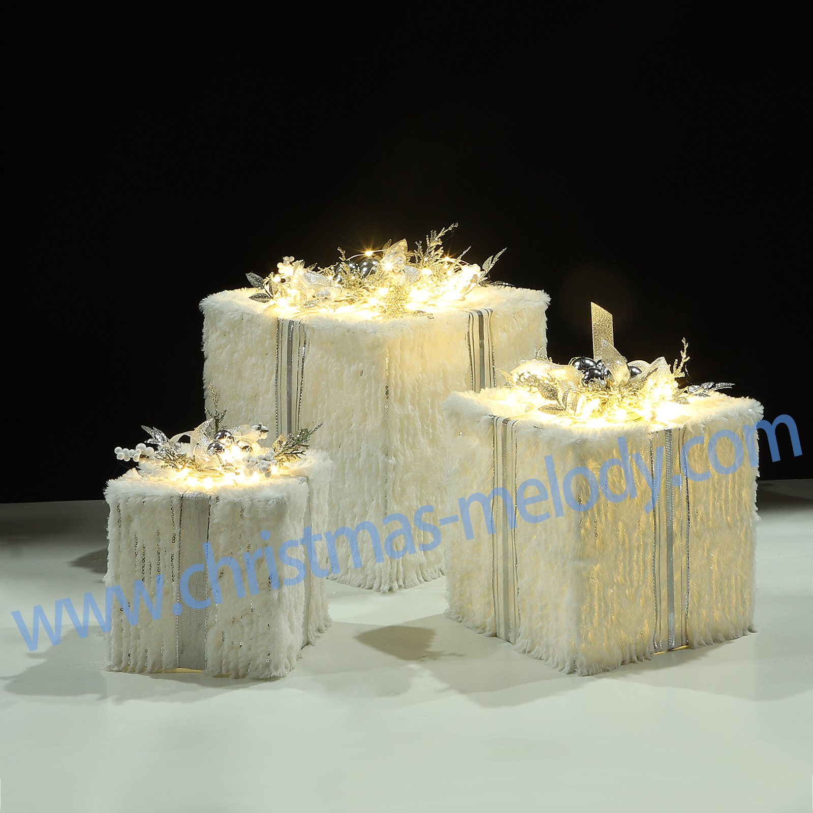 20*20*25CM Gift box with lamp,one set three pieces