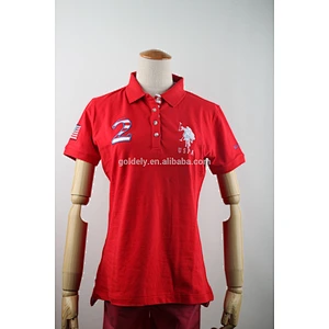 different color collar polo shirt or solid Polo shirt