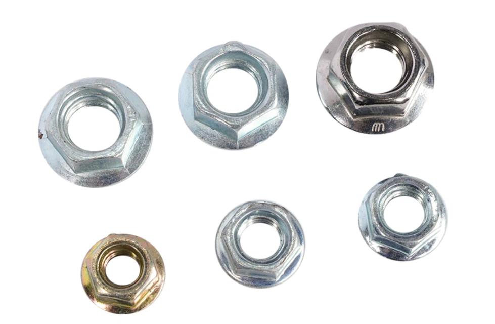 Tuercas de nylon DIN985/982 M8 en galvanizado