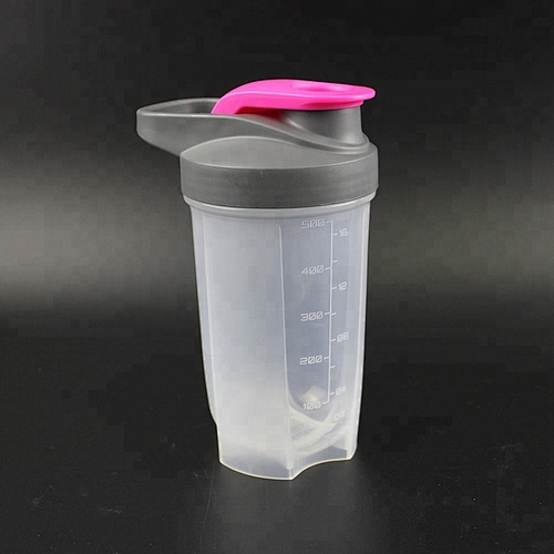 500ml and 700ml plastic shaker bottle