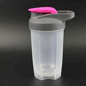 500ml and 700ml plastic shaker bottle