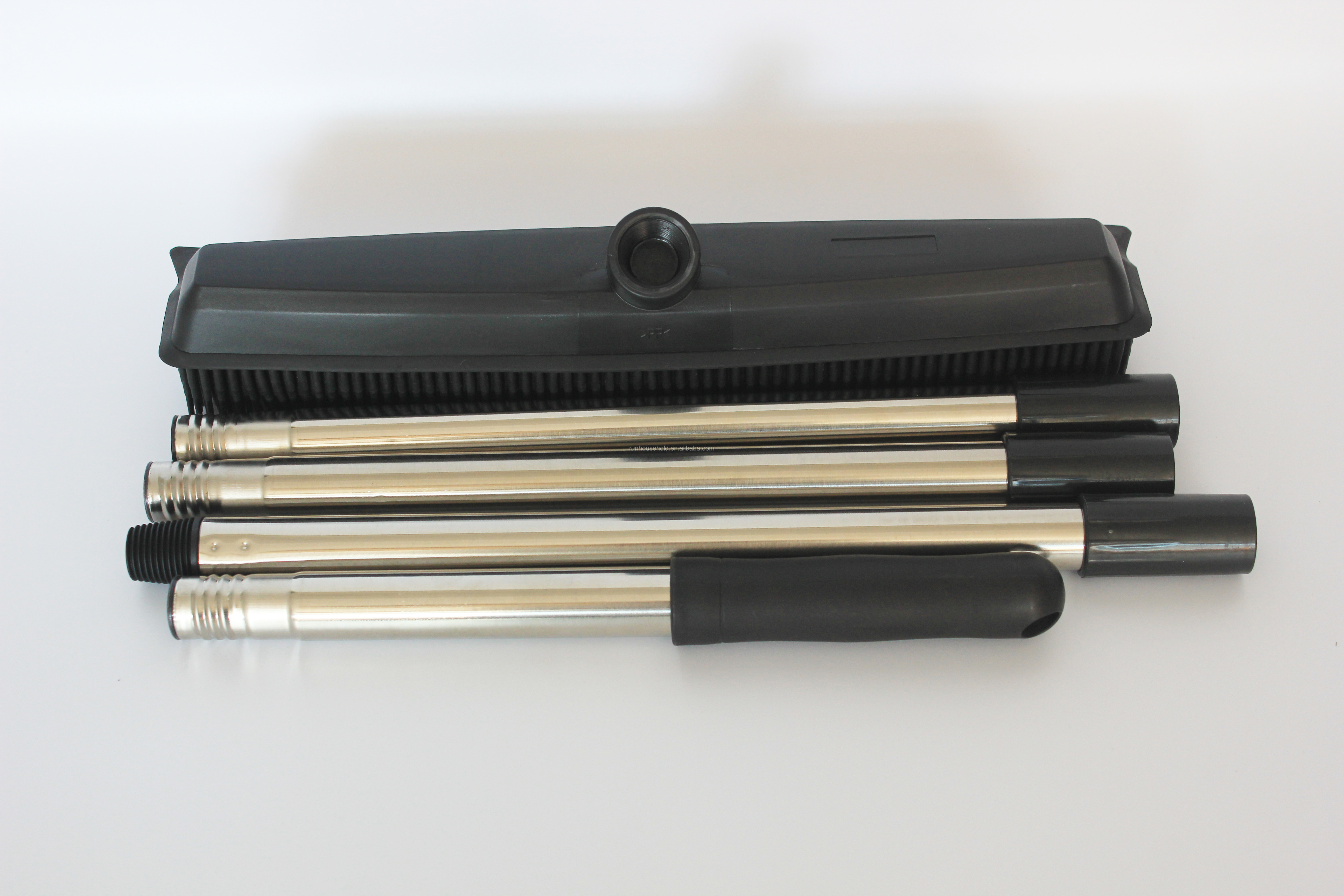 broom with telescopic handle,telescopic broom handle,push broom handle,metal pole broom handle,hand push sweeper.JPG