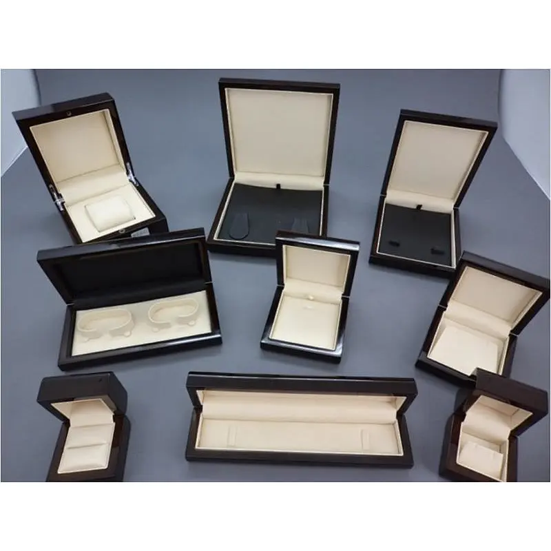 Jewellery box series in wooden