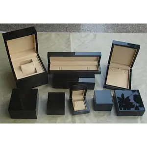 Jewellery box series in wooden