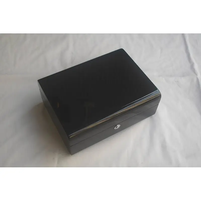 Watch box in wooden