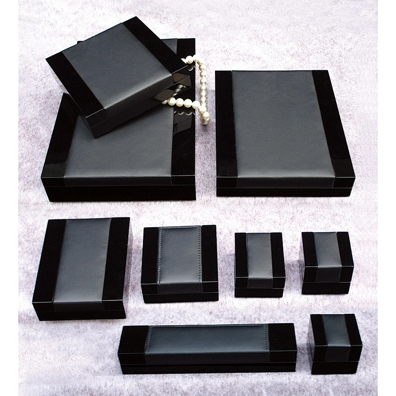 Wooden box for jewellery