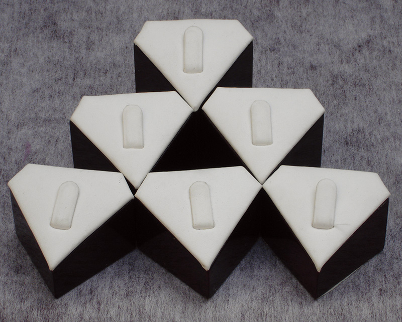 Display for ring