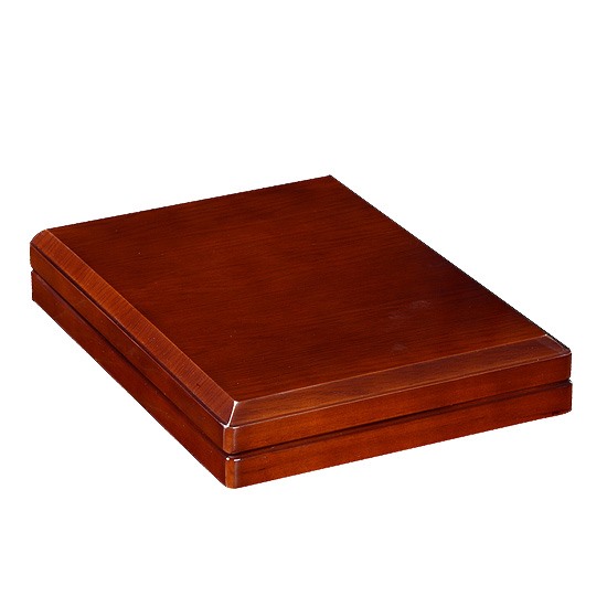 Set box for jewellery in wooden