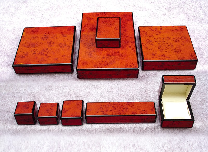 Wooden box for jewellery
