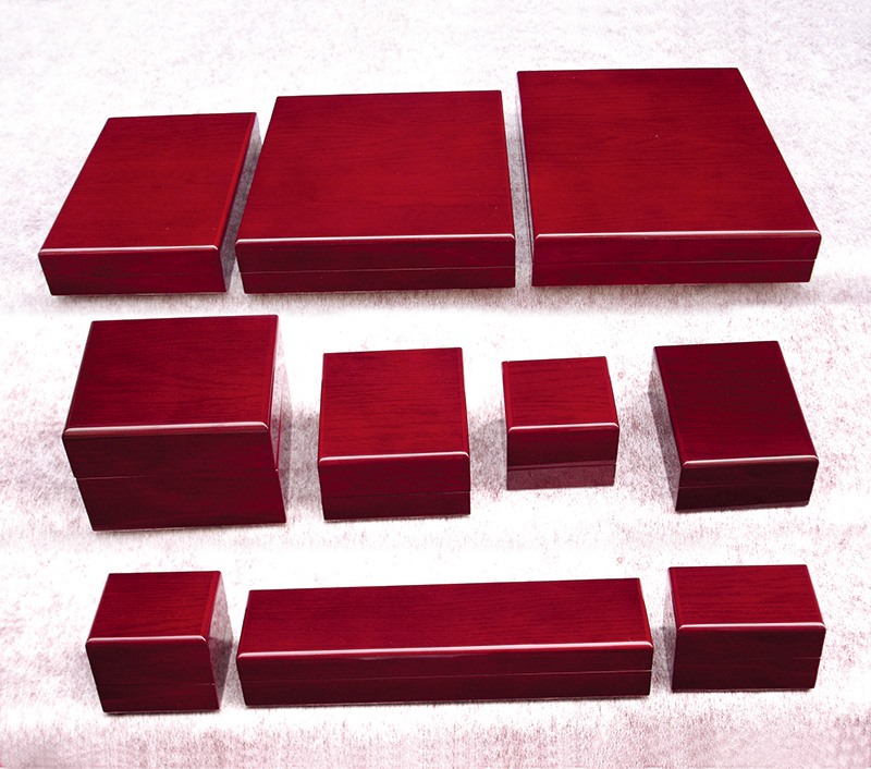 Jewellery box series in wooden