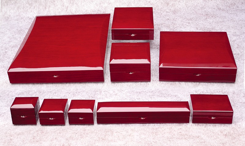 Wooden box for jewellery