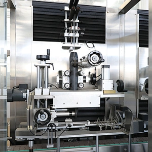 low cost liquid manufacturing Automatic Sleeve Labeling Machine for Water CSDJuice Milk Tea Energy drink Beverage Pet Bottle Glass bottle Can bottling plant sale bottling factories in turkey