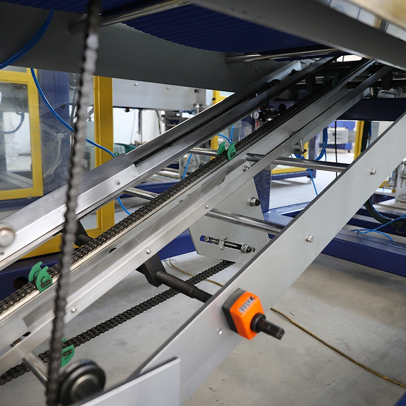 Competitive Price Full Automatic Heat Shrink Wrapping Machine for Beverage Bottle