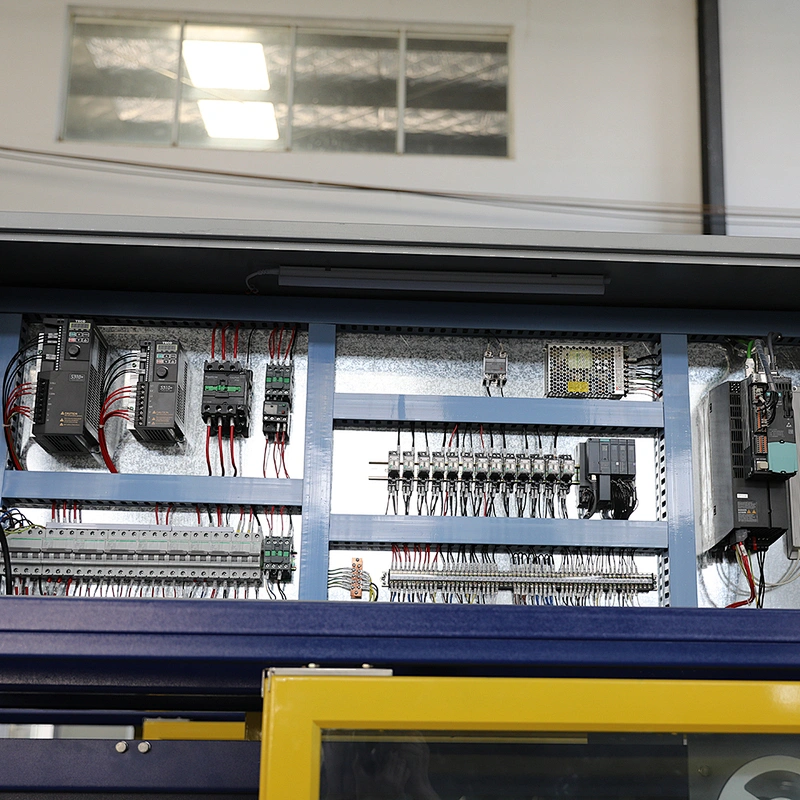 Competitive Price Full Automatic Heat Shrink Wrapping Machine for Beverage Bottle